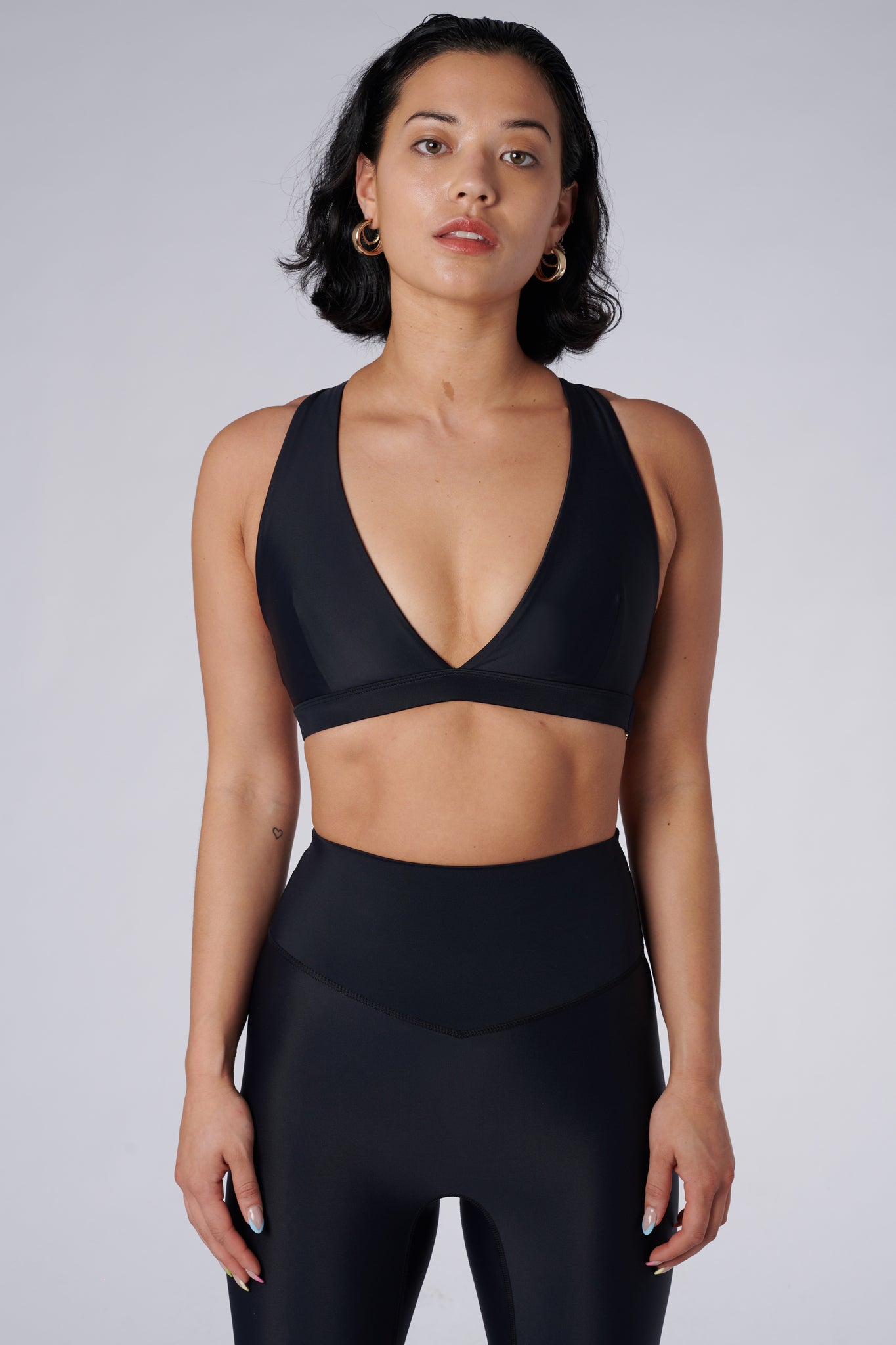 lilly-v-2-0-black