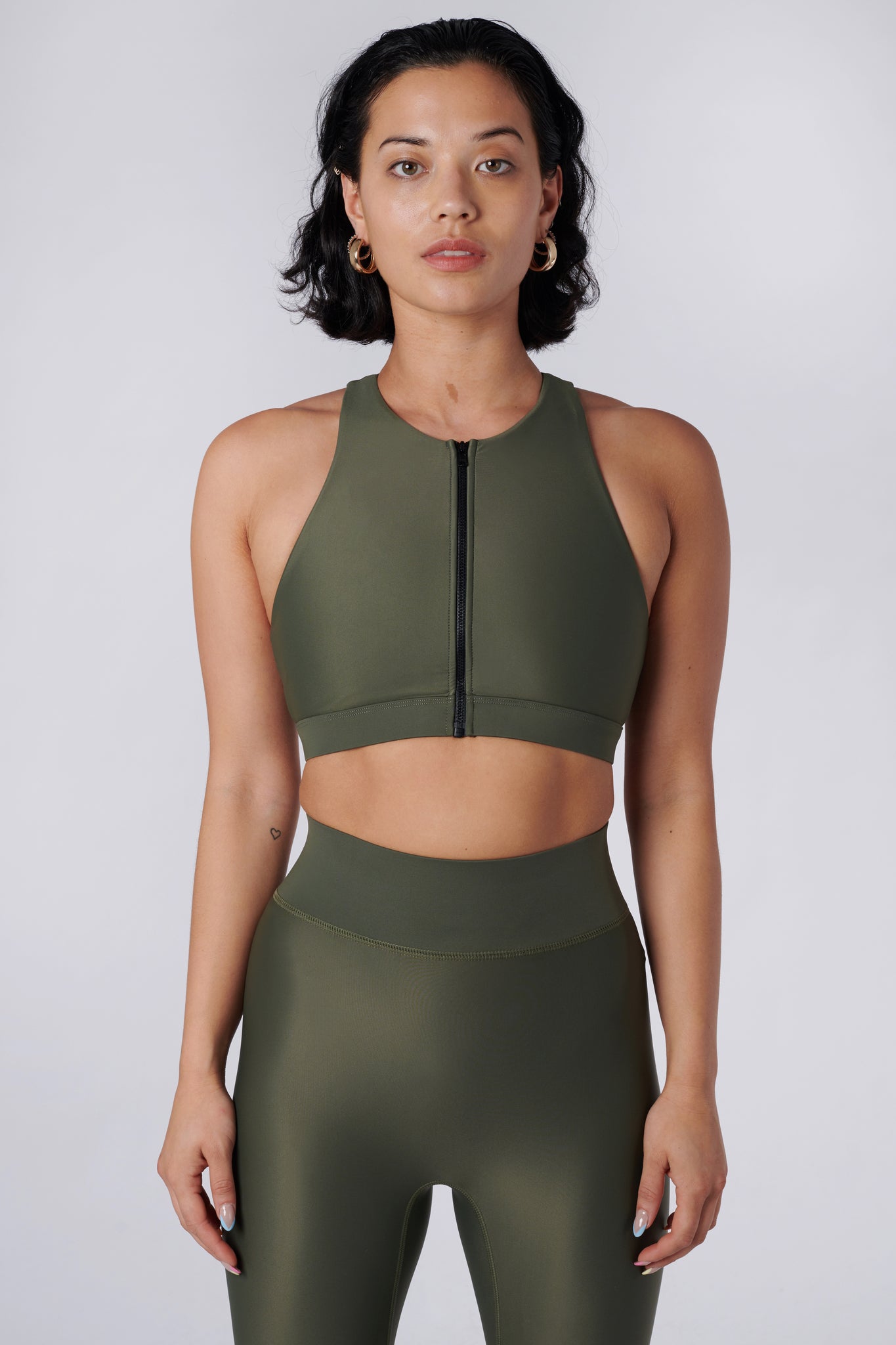 liv-sports-bra-olive