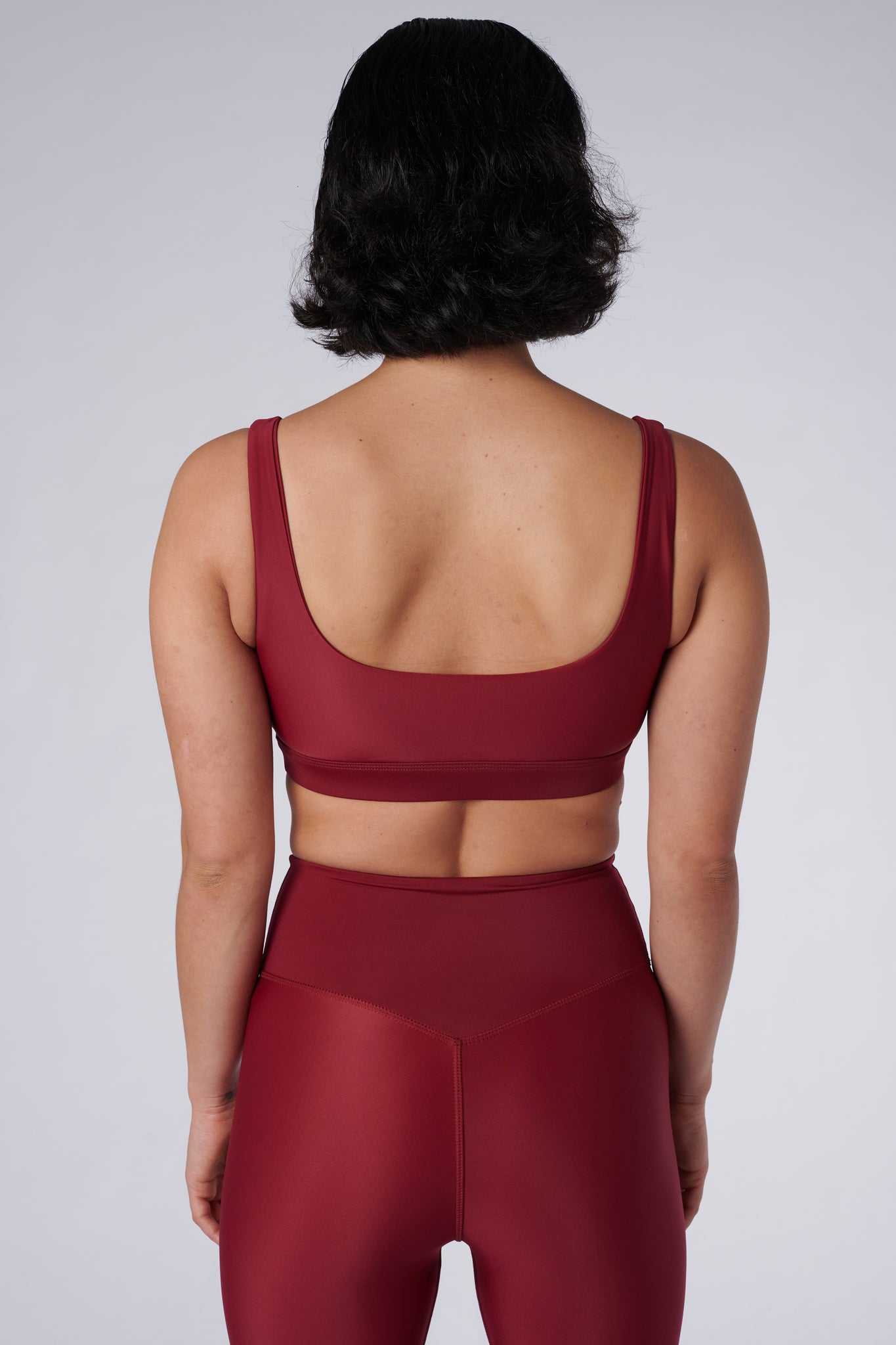 mera-sports-bra-wine